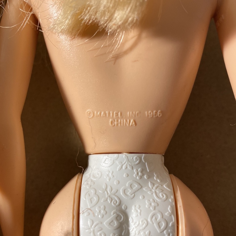 1966 DATE STAMP BARBIE DOLLS (2) - Picture 3 of 3